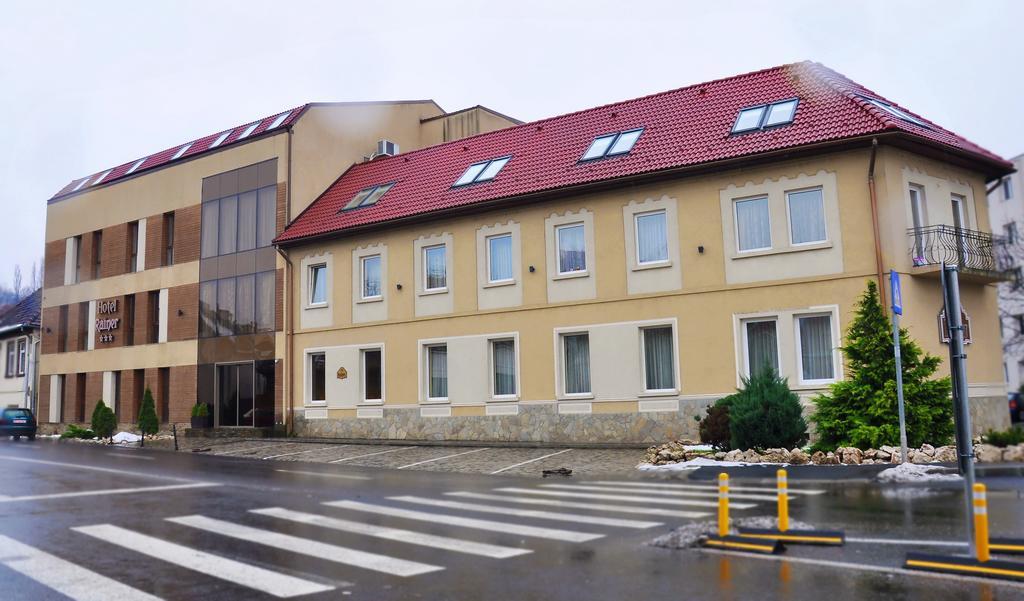 Hotel Rainer براشوف المظهر الخارجي الصورة